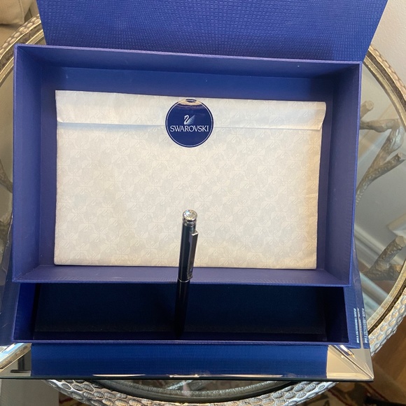 Genuine New in Box Swarovski Leather Wallet - Suede Lined - Picture 7 of 11